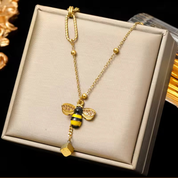 Collier Reine des abeilles en or 🐝